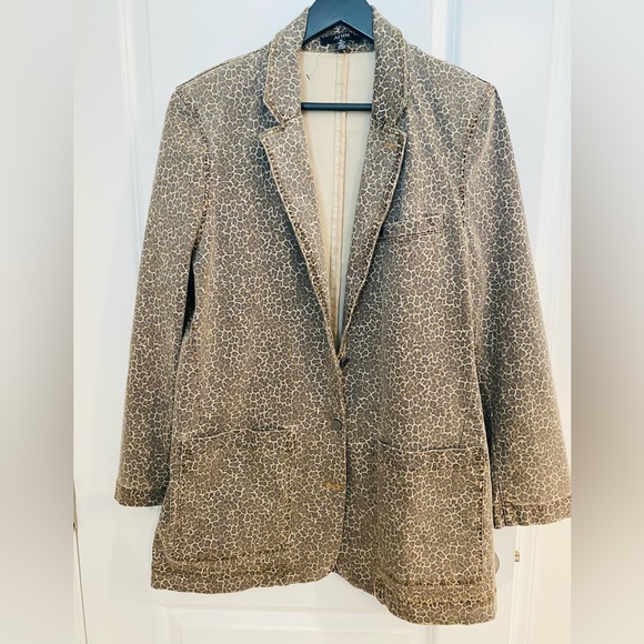 AFRM Blazer size XL. Selling pants to match as well. - Picture 2 of 4